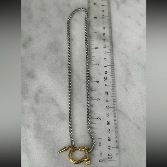 Elegant Silver and Gold Necklace - Picture 4 of 4